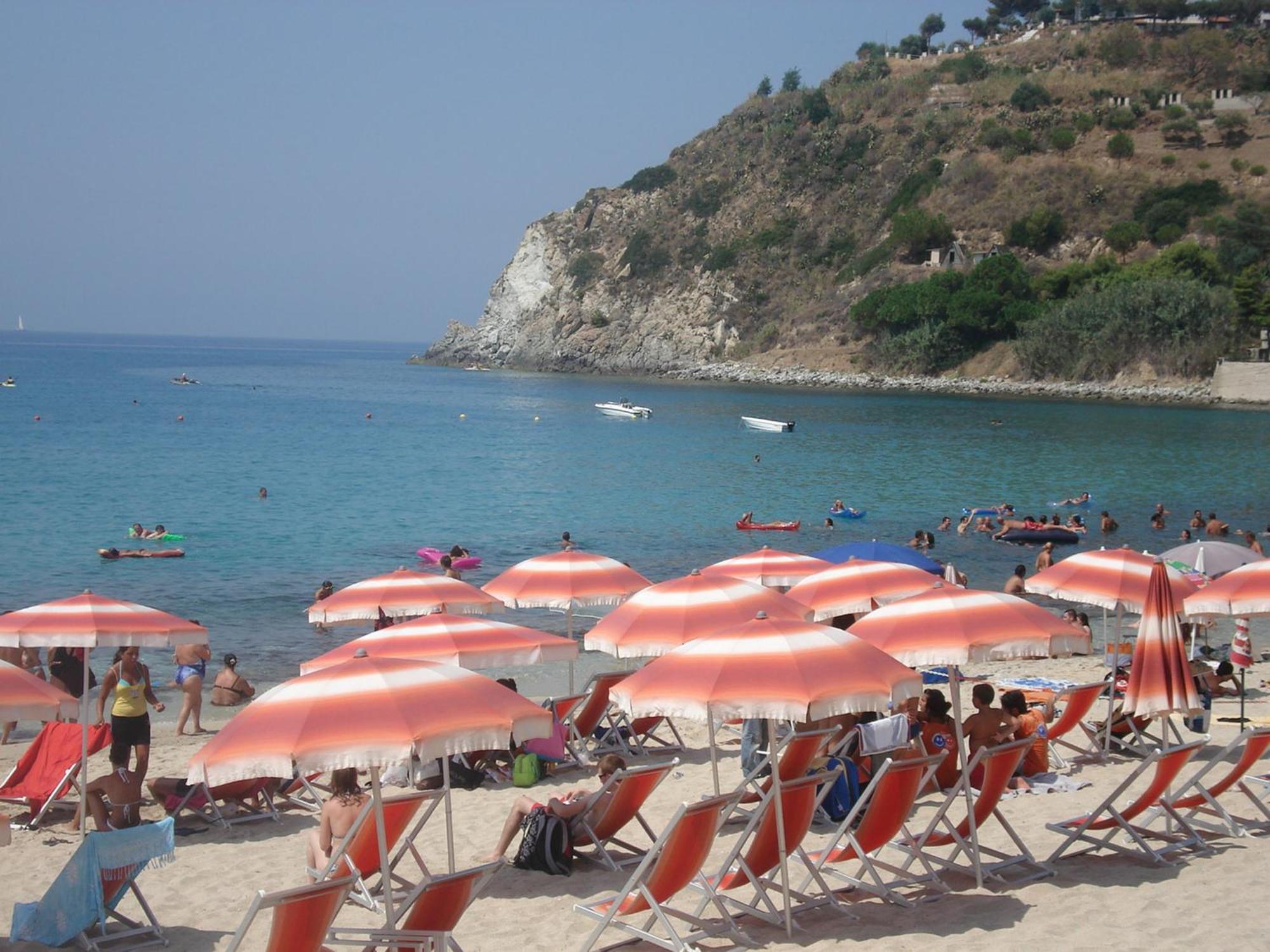 Villaggio Pineta Petto Bianco Capo Vaticano Εξωτερικό φωτογραφία