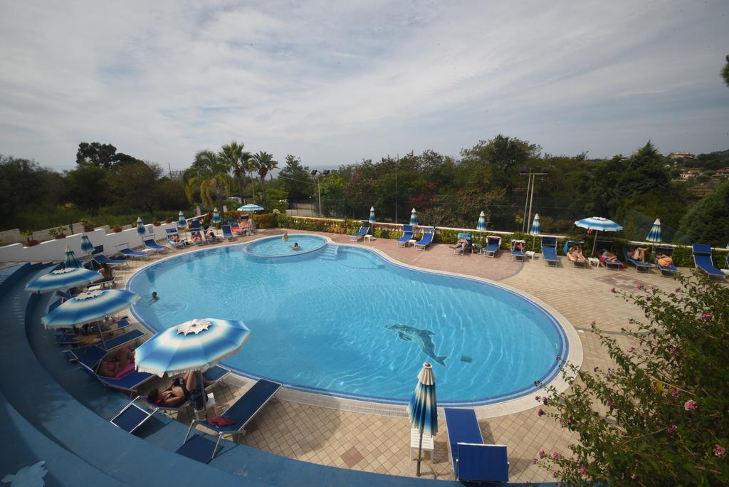 Villaggio Pineta Petto Bianco Capo Vaticano Εξωτερικό φωτογραφία